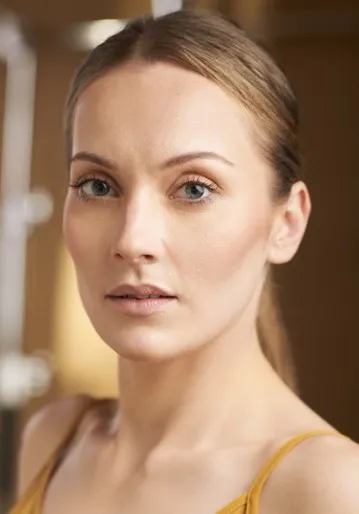 Анна Мрозовска